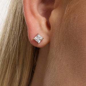 Lilith Princess Diamond Stud Earrings in 18k Gold Vermeil
