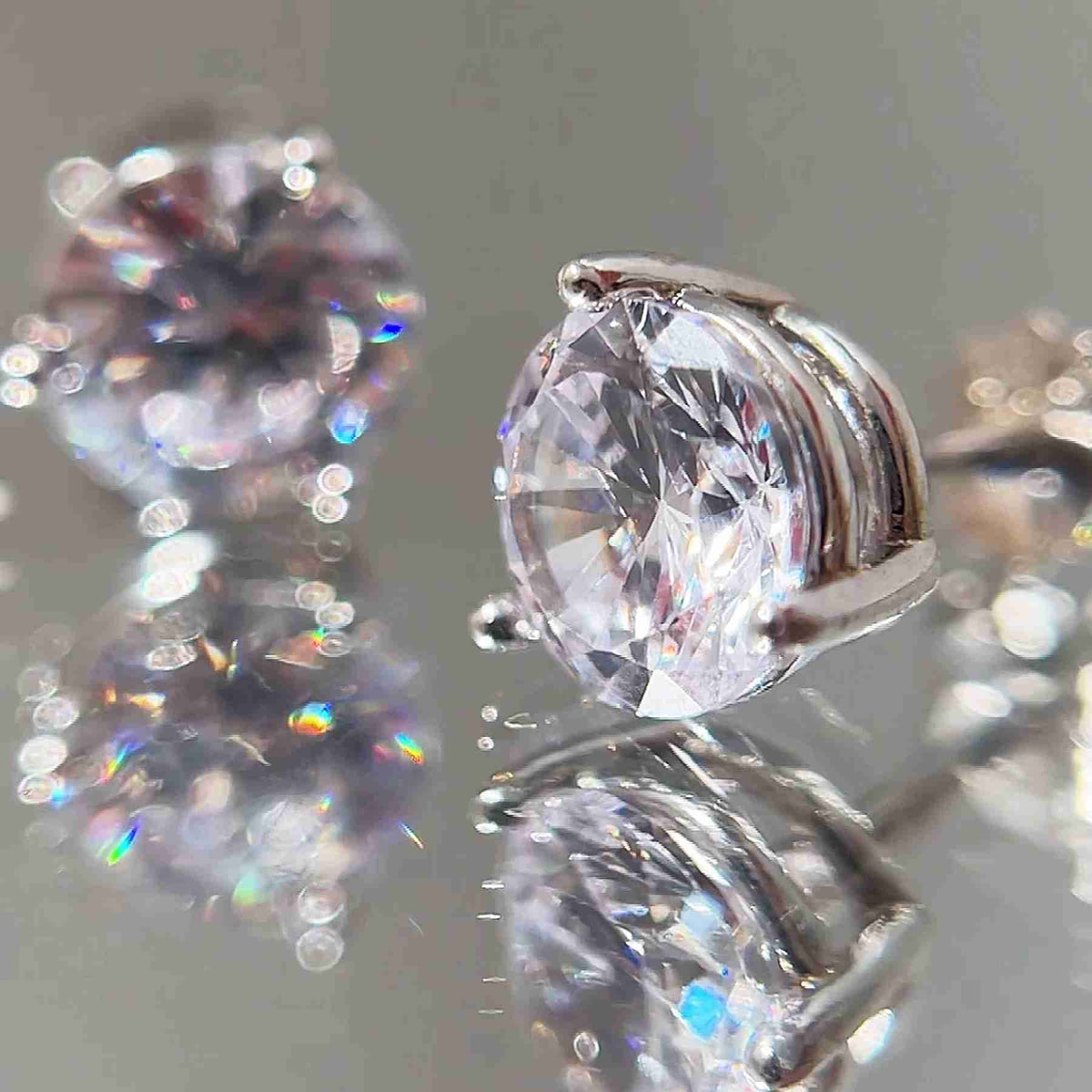 PROMO SET] Vivere 3 Prong Necklace Bracelet Earrings Diamond Set - ROSCE  Jewelers