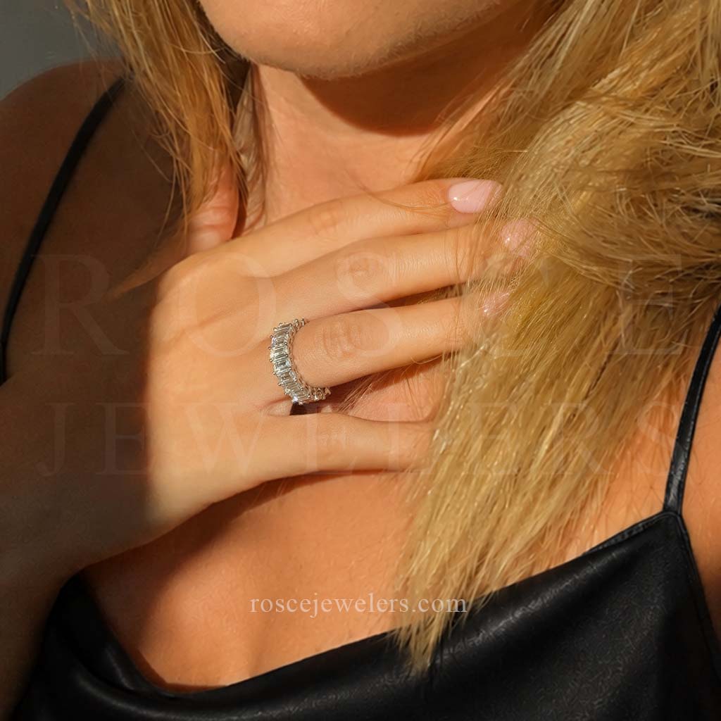 Cartia Emerald Eternity Diamond Ring in 18k White Gold Vermeil