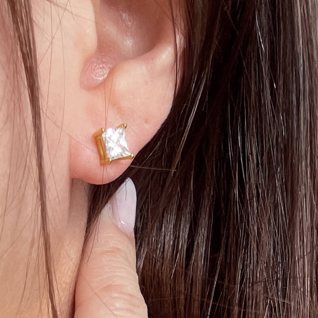 Lilith Princess Diamond Stud Earrings in 18k Gold Vermeil