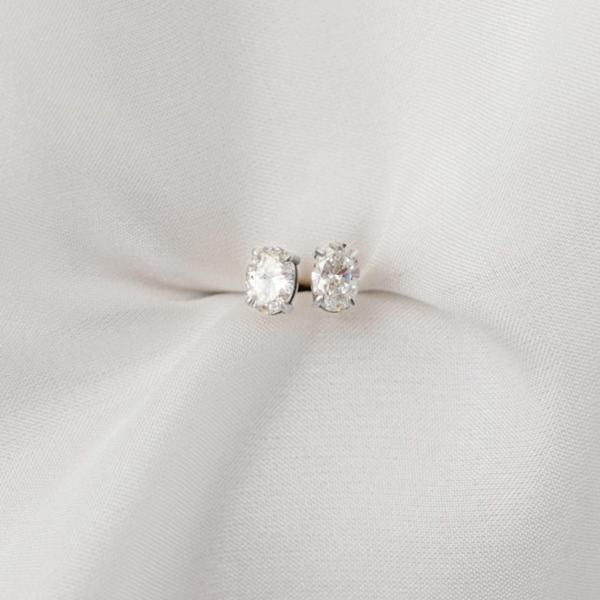 Ophelia Oval Diamond Stud Earrings in 18k White Gold Vermeil
