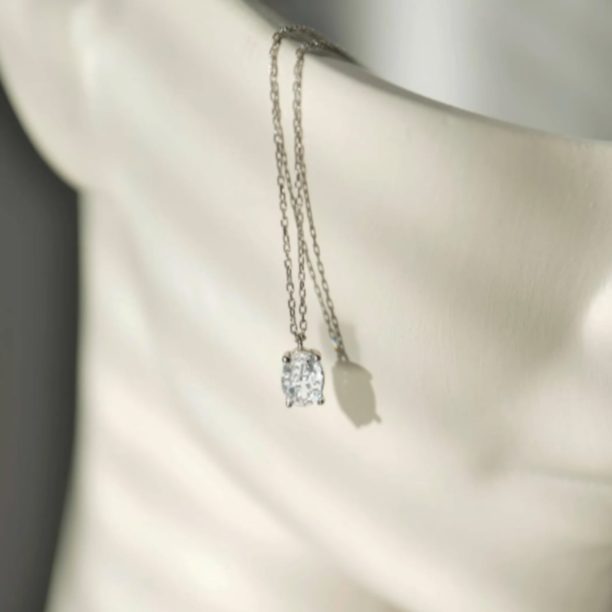 [PROMO SET] Ophelia Oval Necklace Earrings Diamond Set